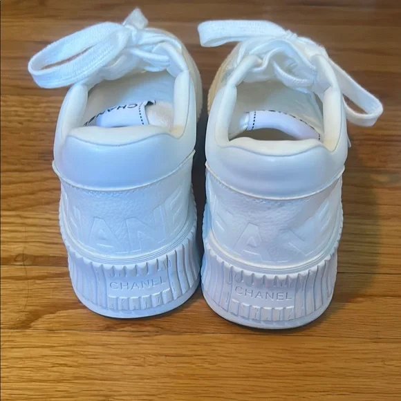 White Sneakers with Platform Sole - Picture 3 of 4